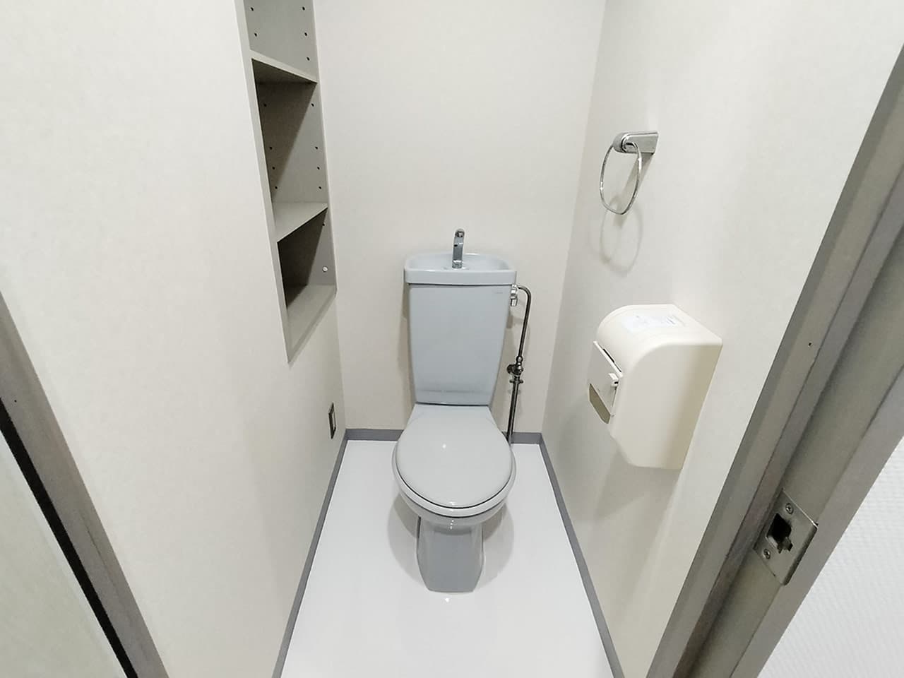 Room image 14