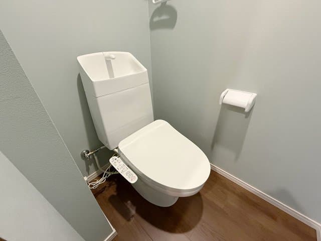 Room image 13