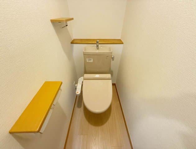 Room image 14