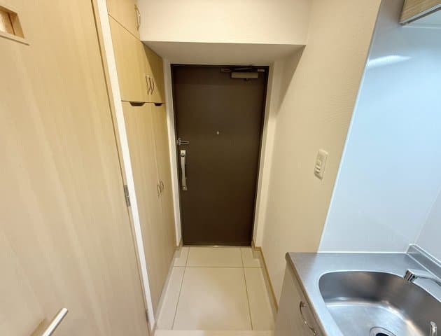 Room image 16
