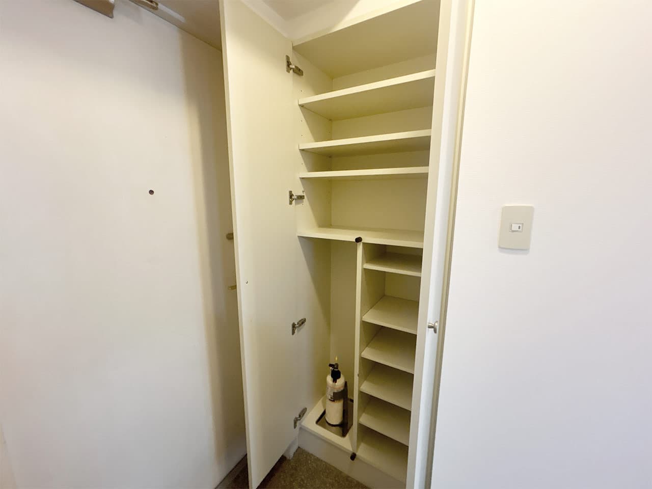 Room image 16