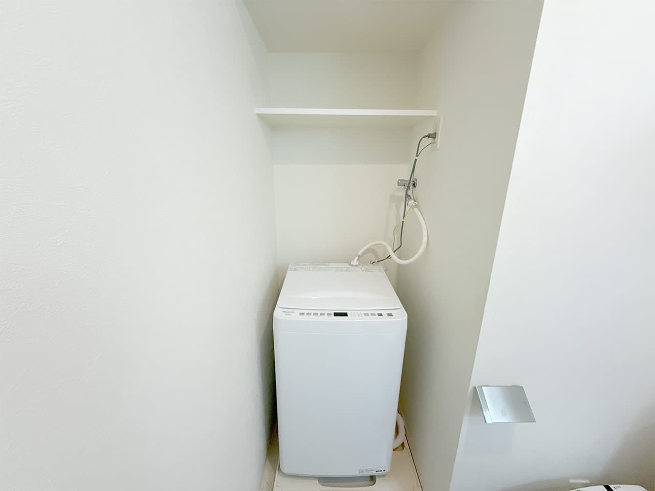 Room image 13