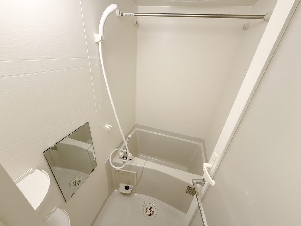 Room image 13