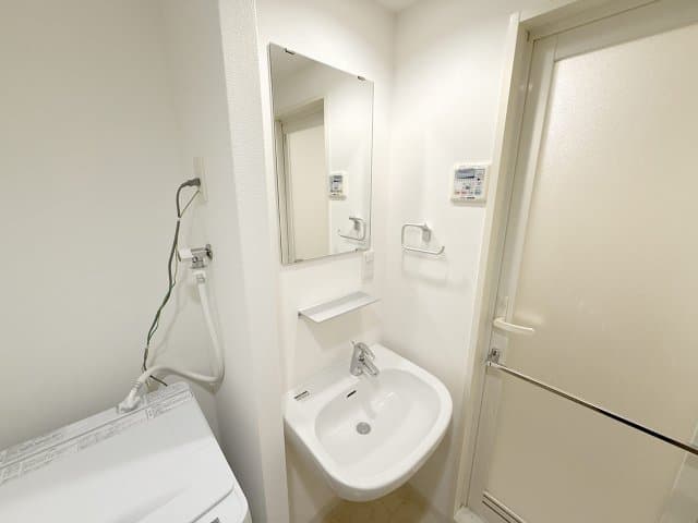 Room image 14