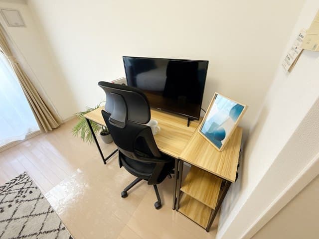 Room image 9