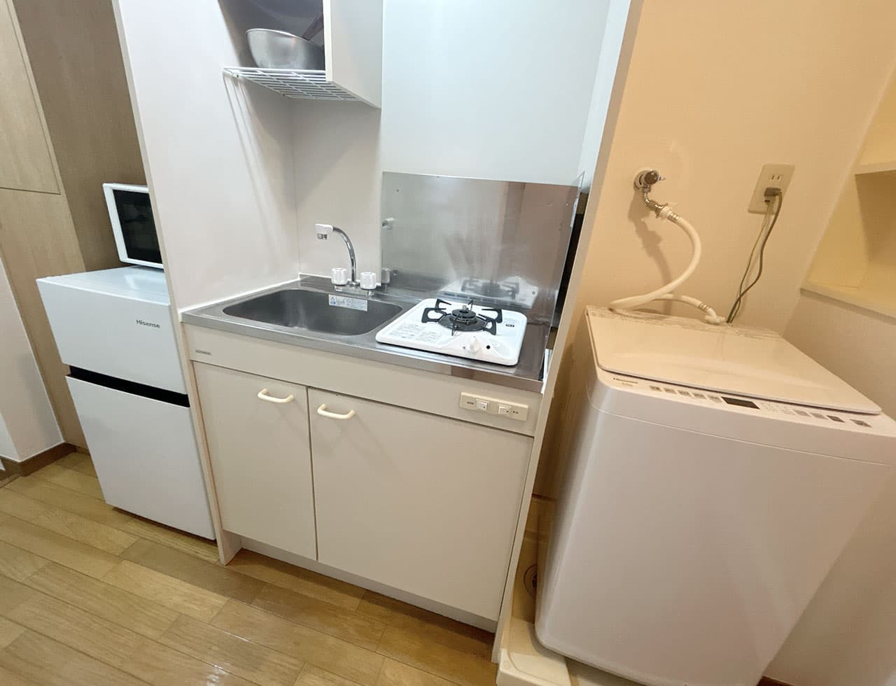 Room image 11