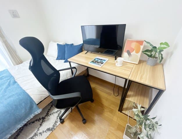 Room image 9