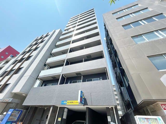Main Image
