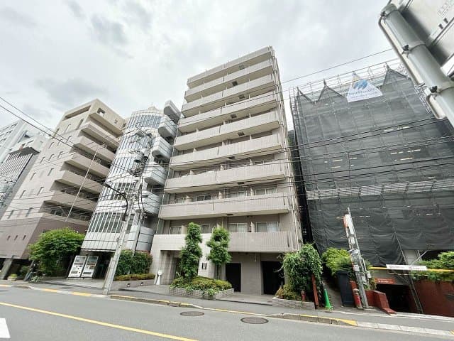 Main Image