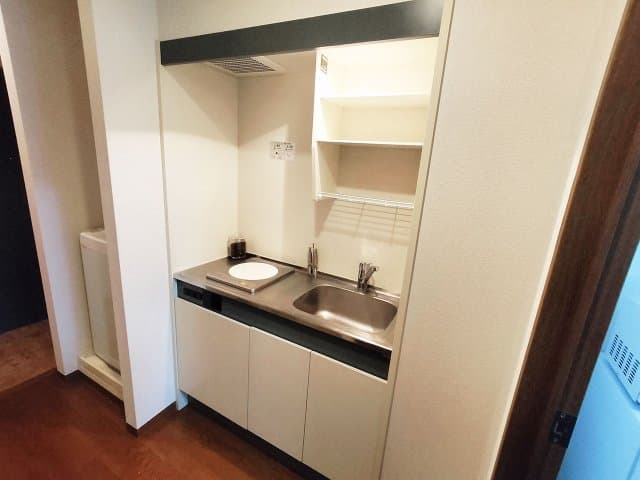 Room image 10