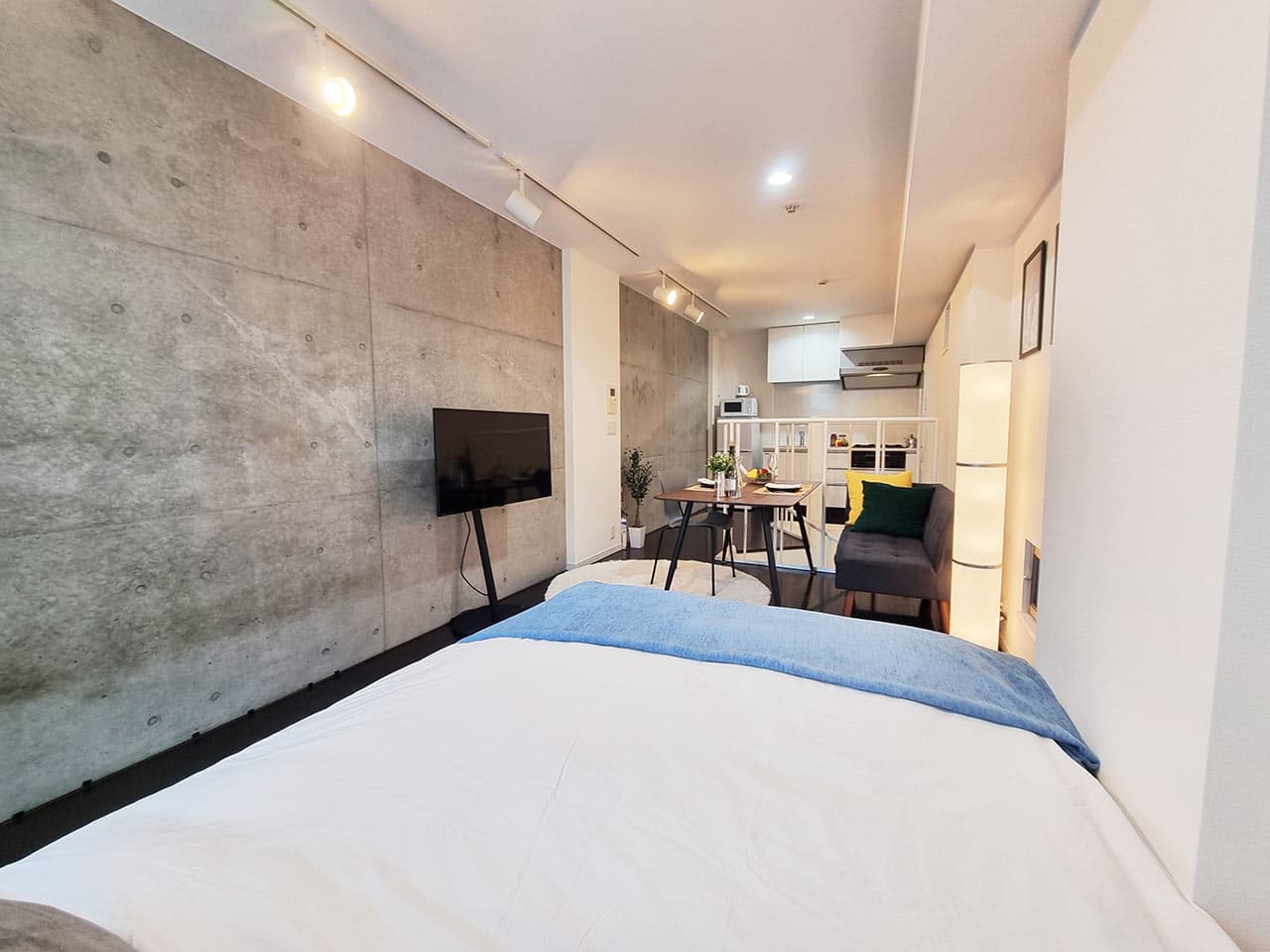 Room image 9