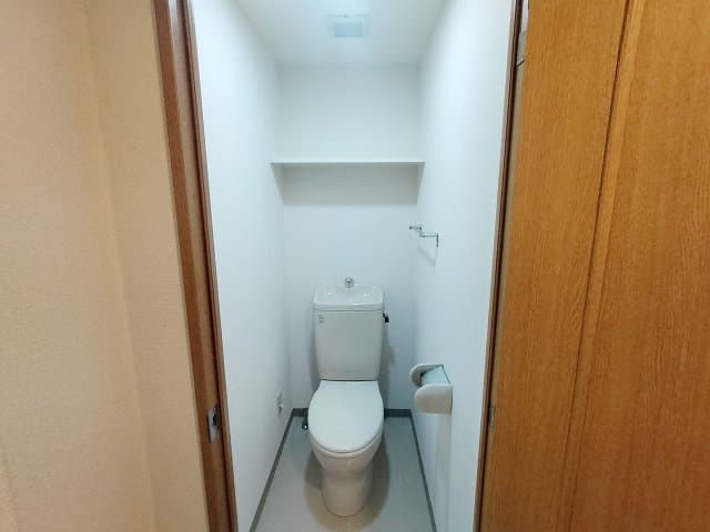Room image 14