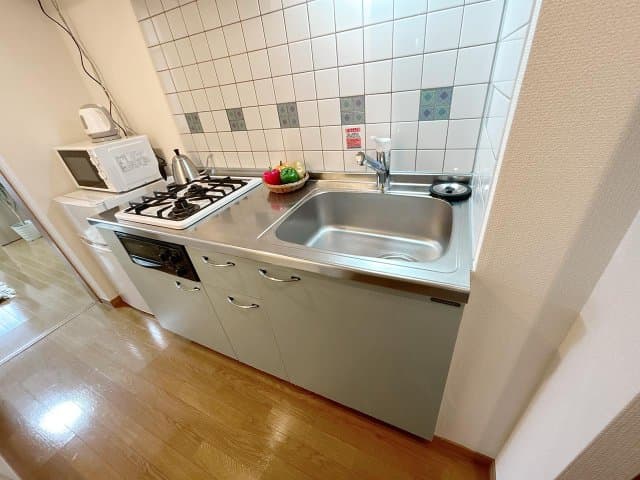 Room image 11