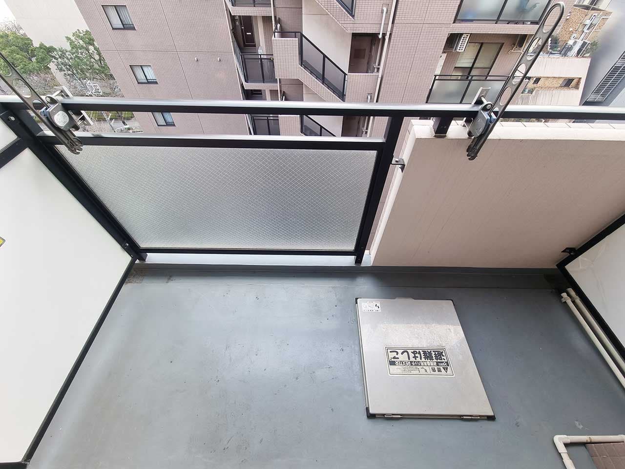 Room image 13