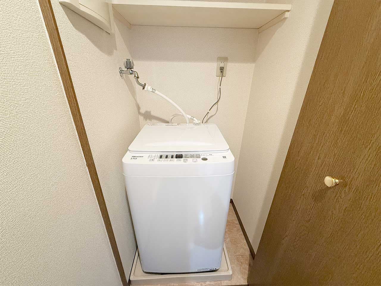 Room image 13