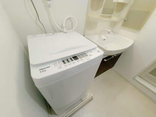 Room image 16