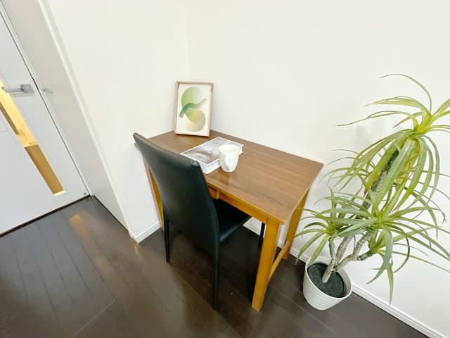 Room image 9