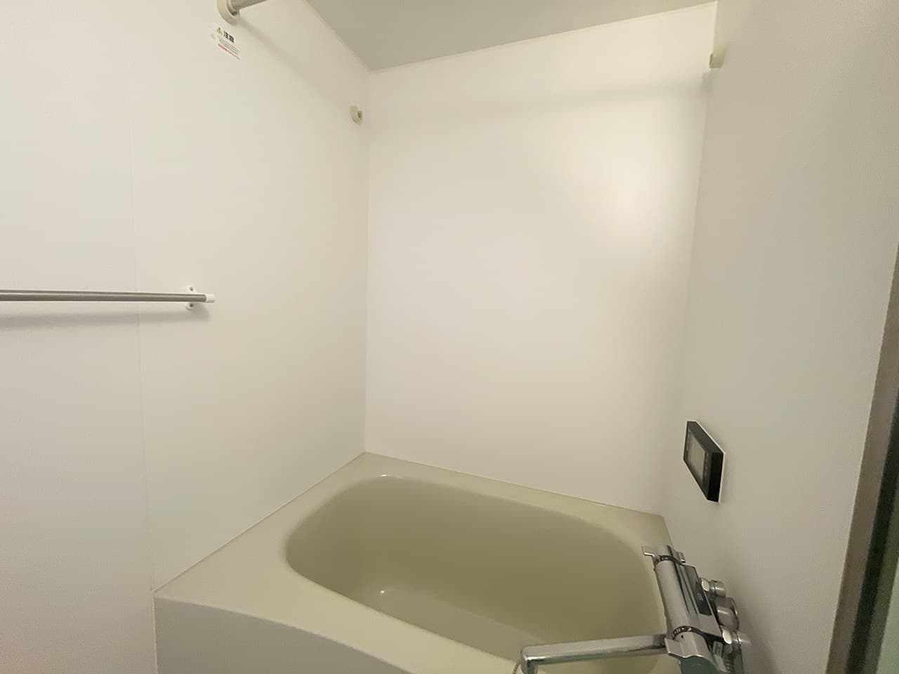 Room image 13