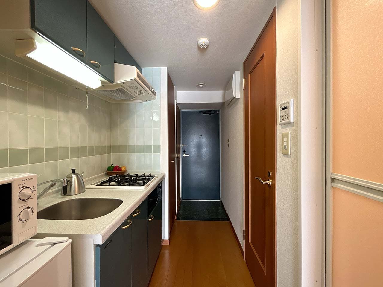 Room image 8