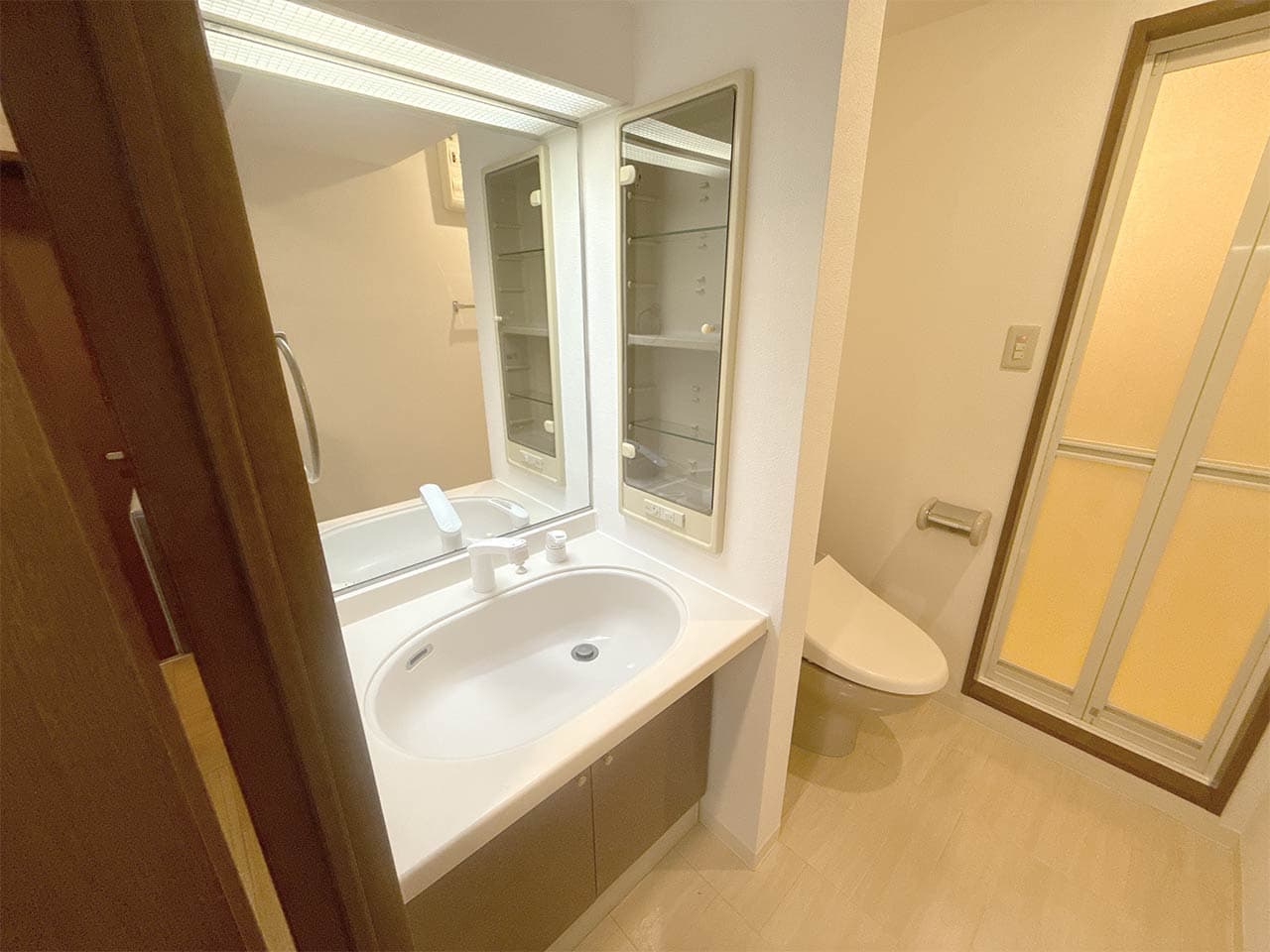 Room image 14