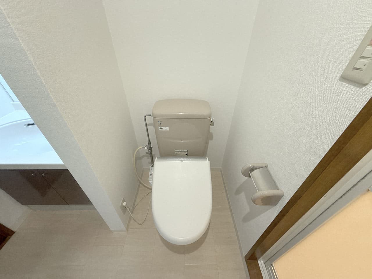 Room image 16