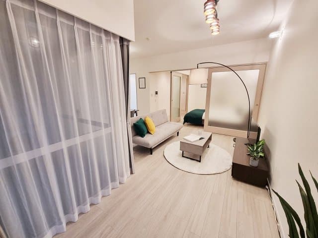 Room image 9