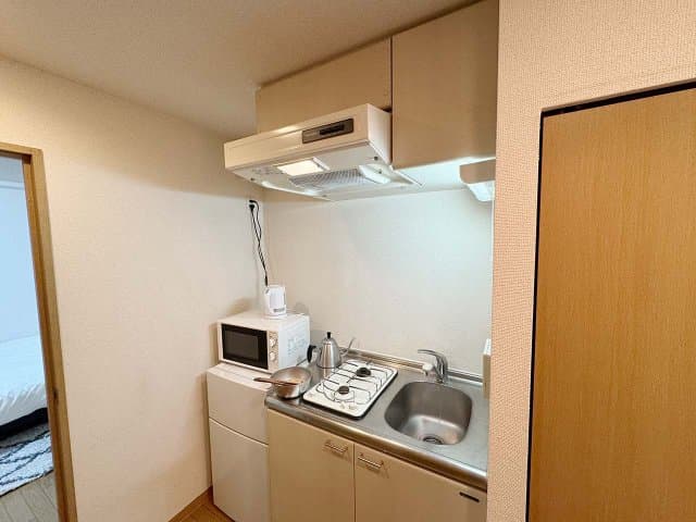 Room image 12