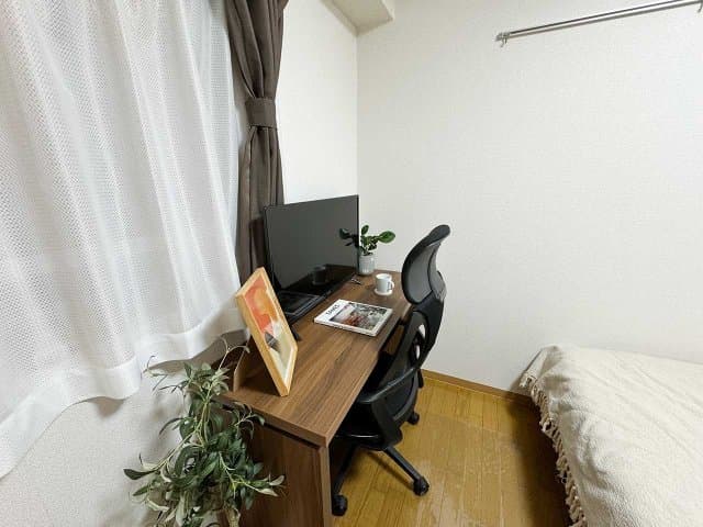Room image 9