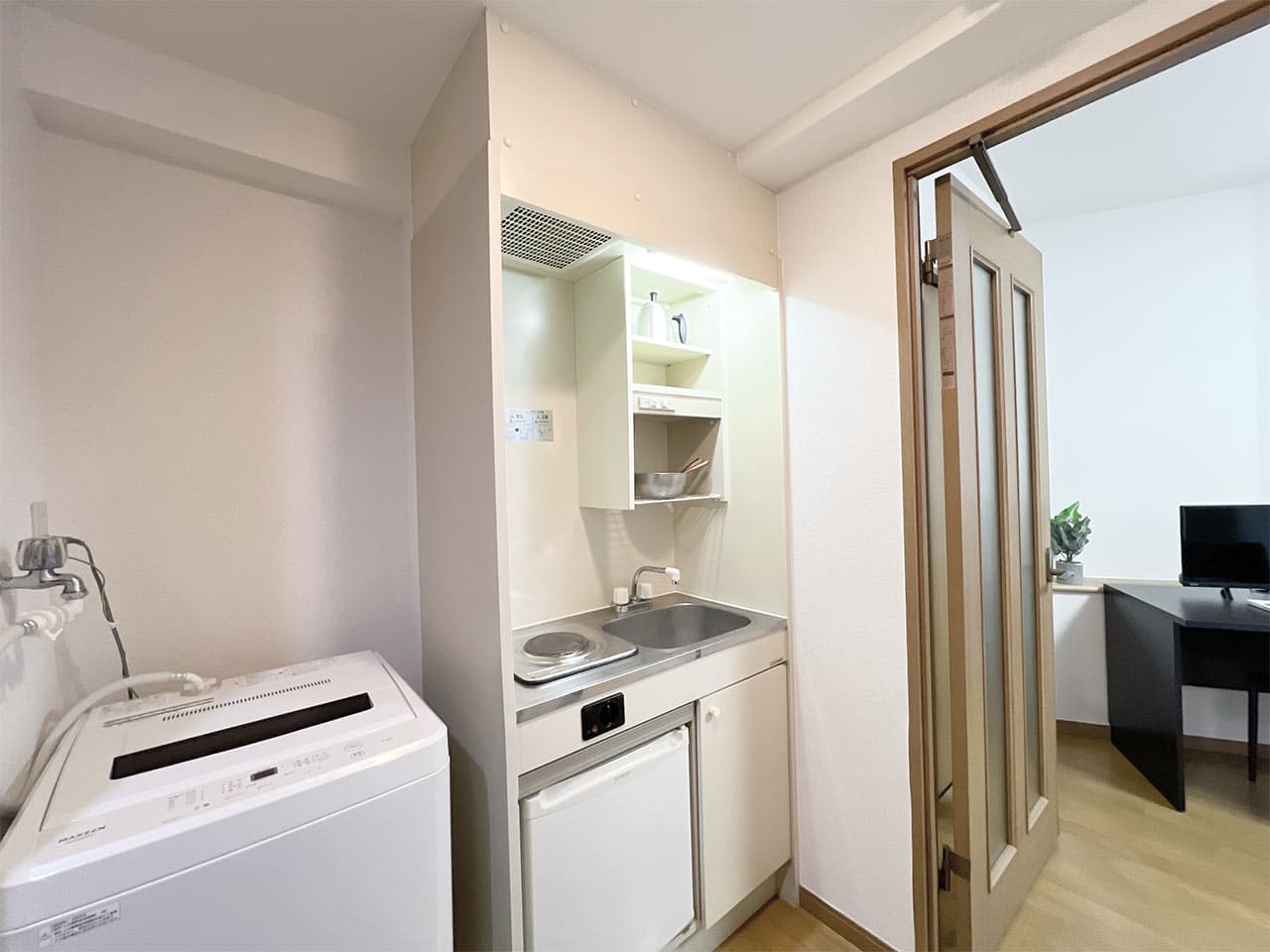 Room image 13