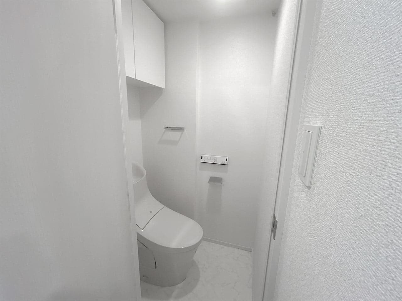 Room image 15