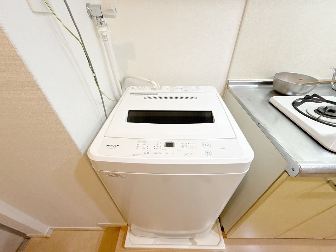 Room image 13