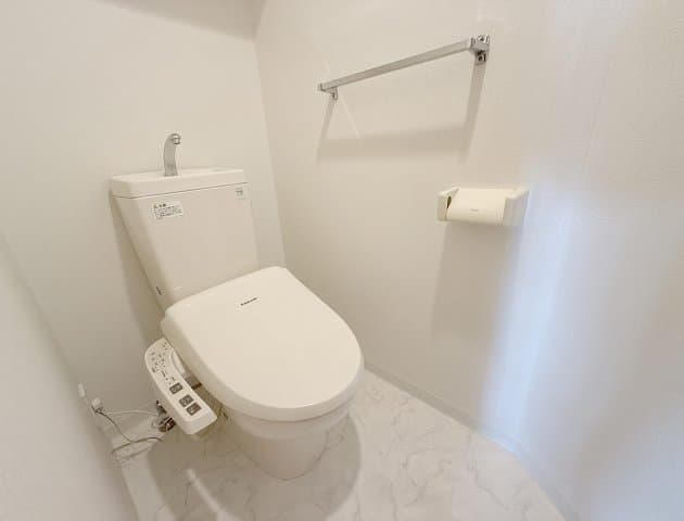 Room image 14