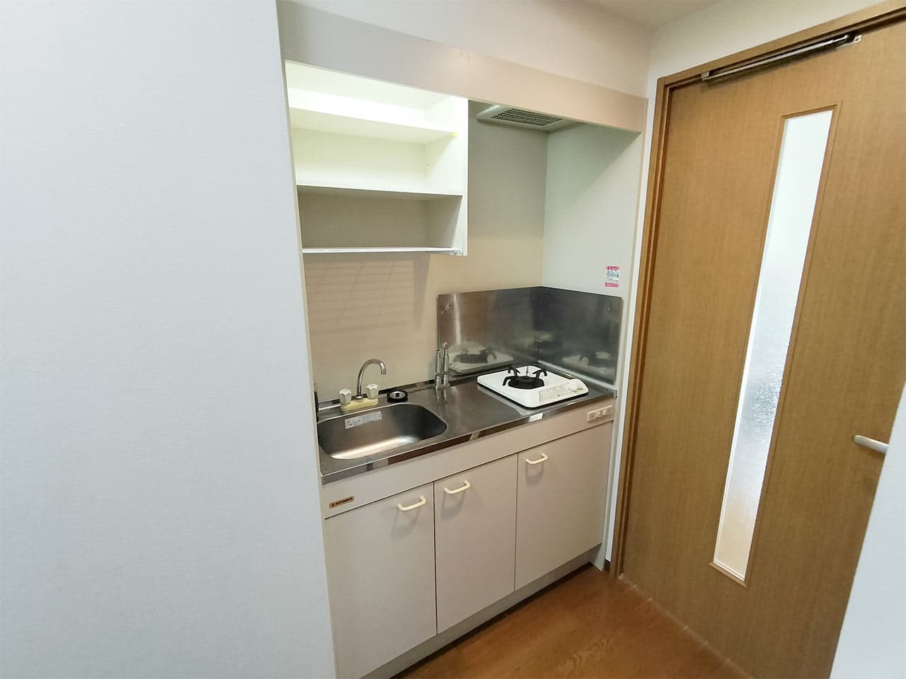 Room image 11