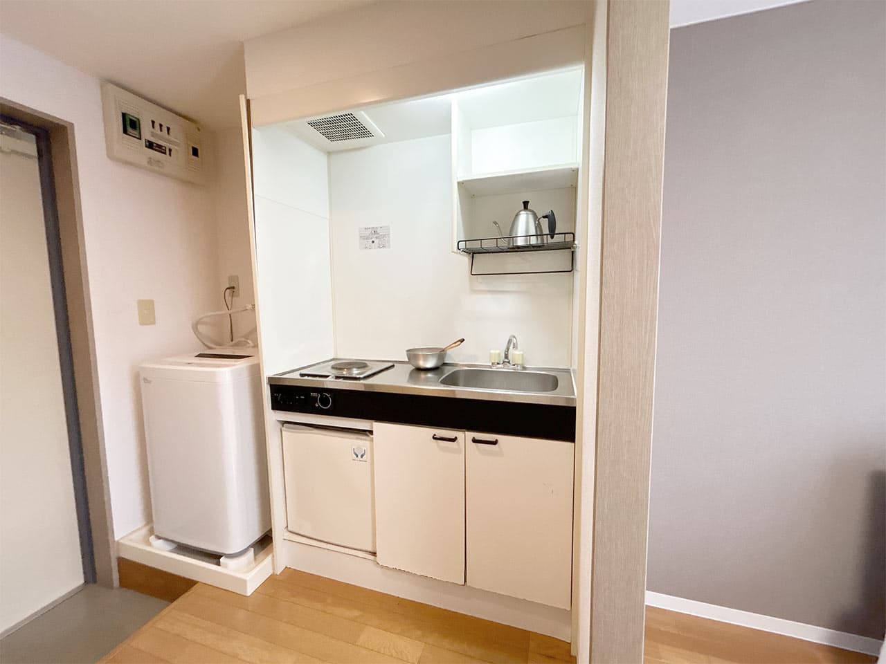 Room image 11