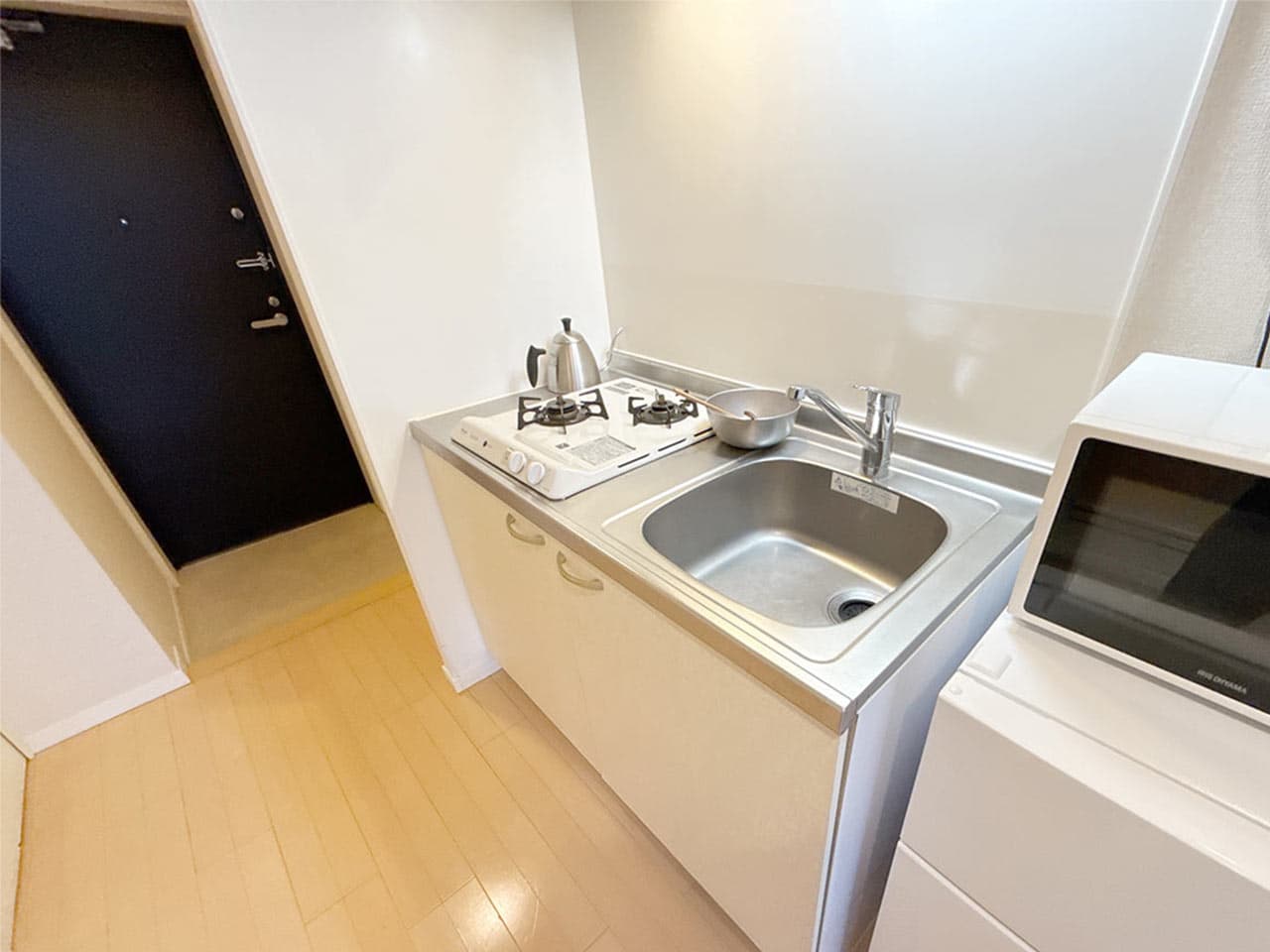 Room image 11