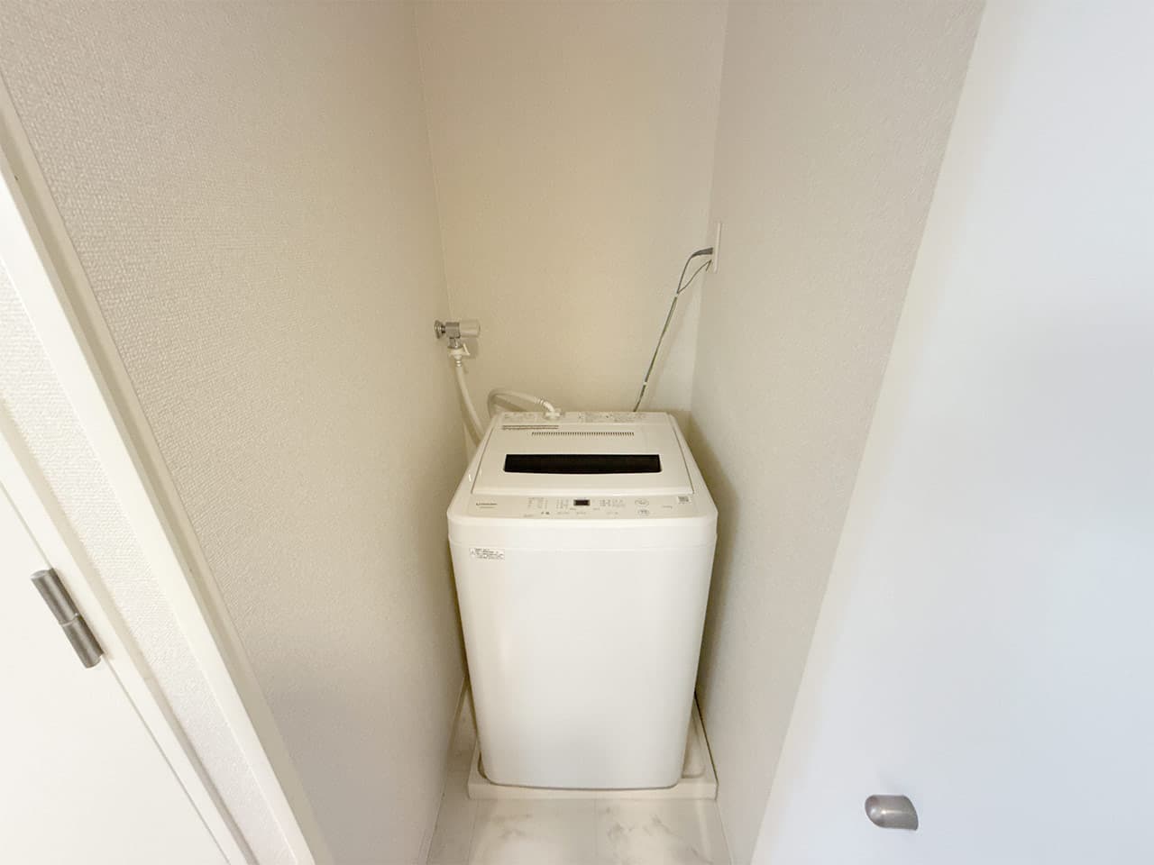 Room image 13
