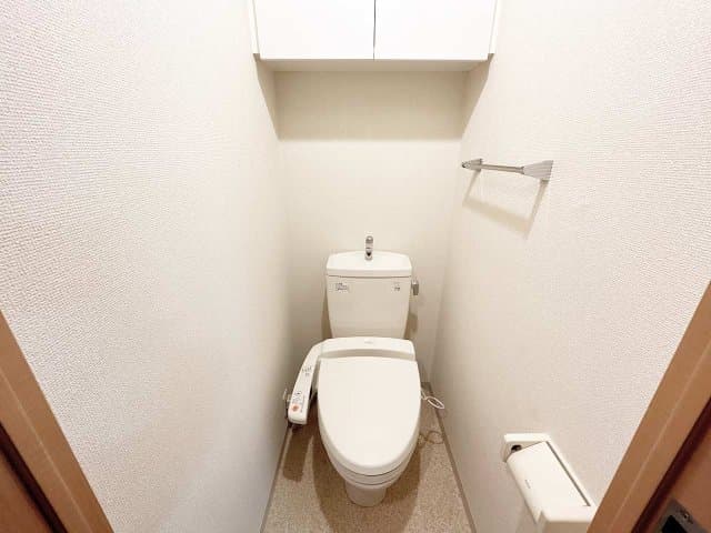 Room image 15