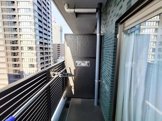 Room image 16