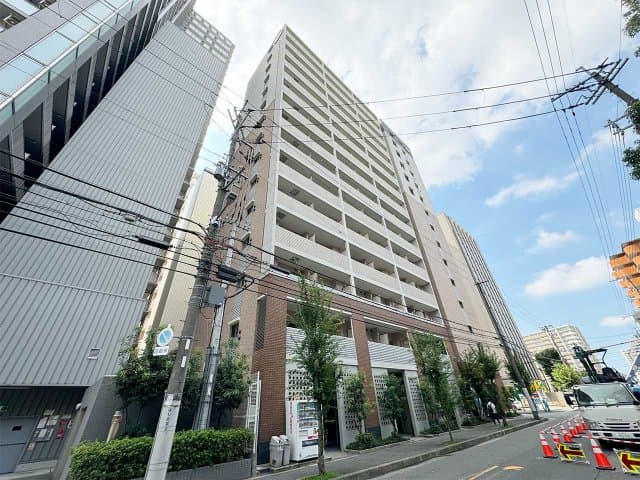 Main Image