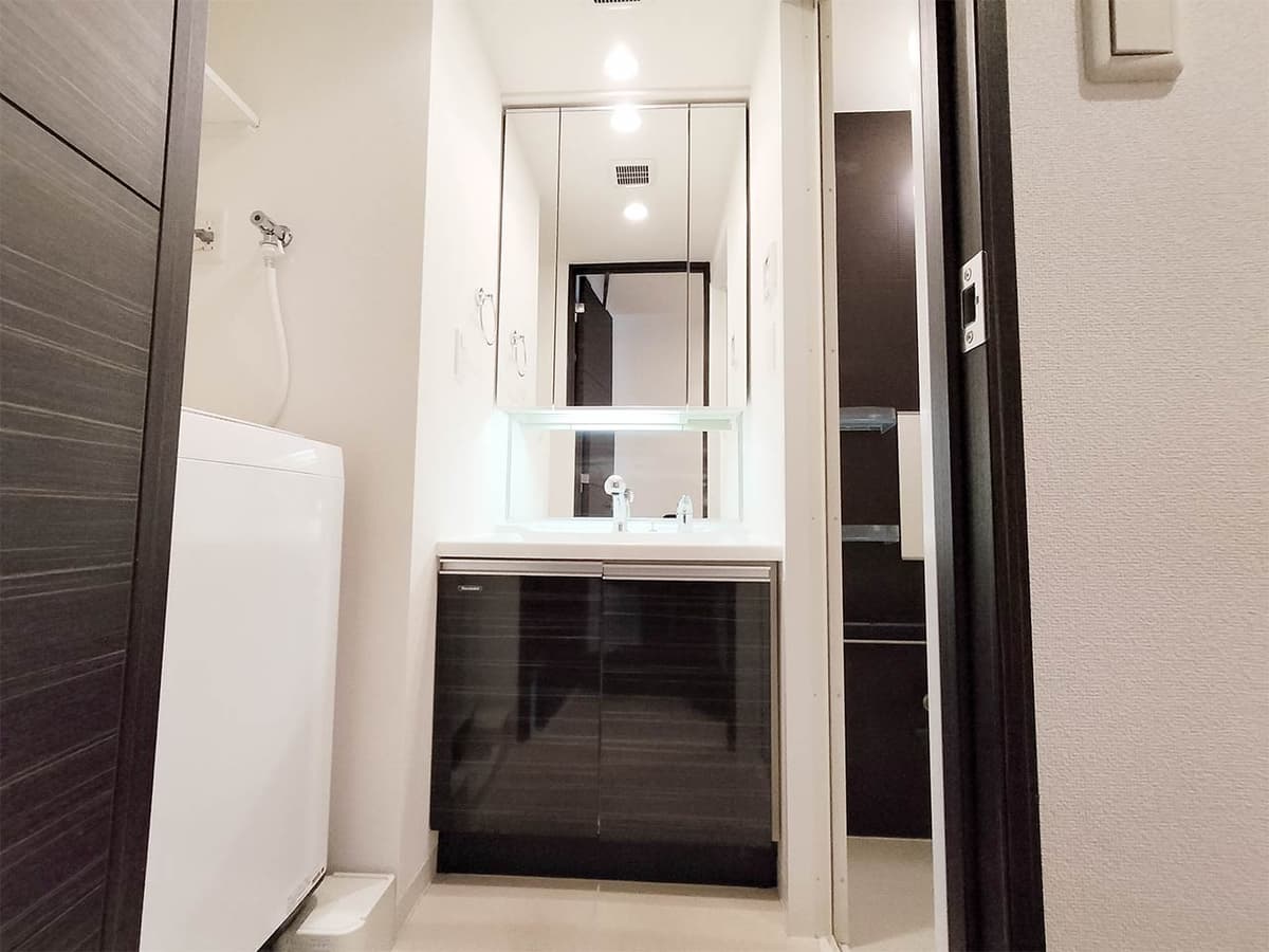 Room image 13