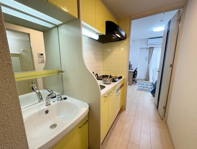 Room image 14
