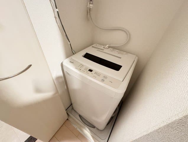 Room image 16