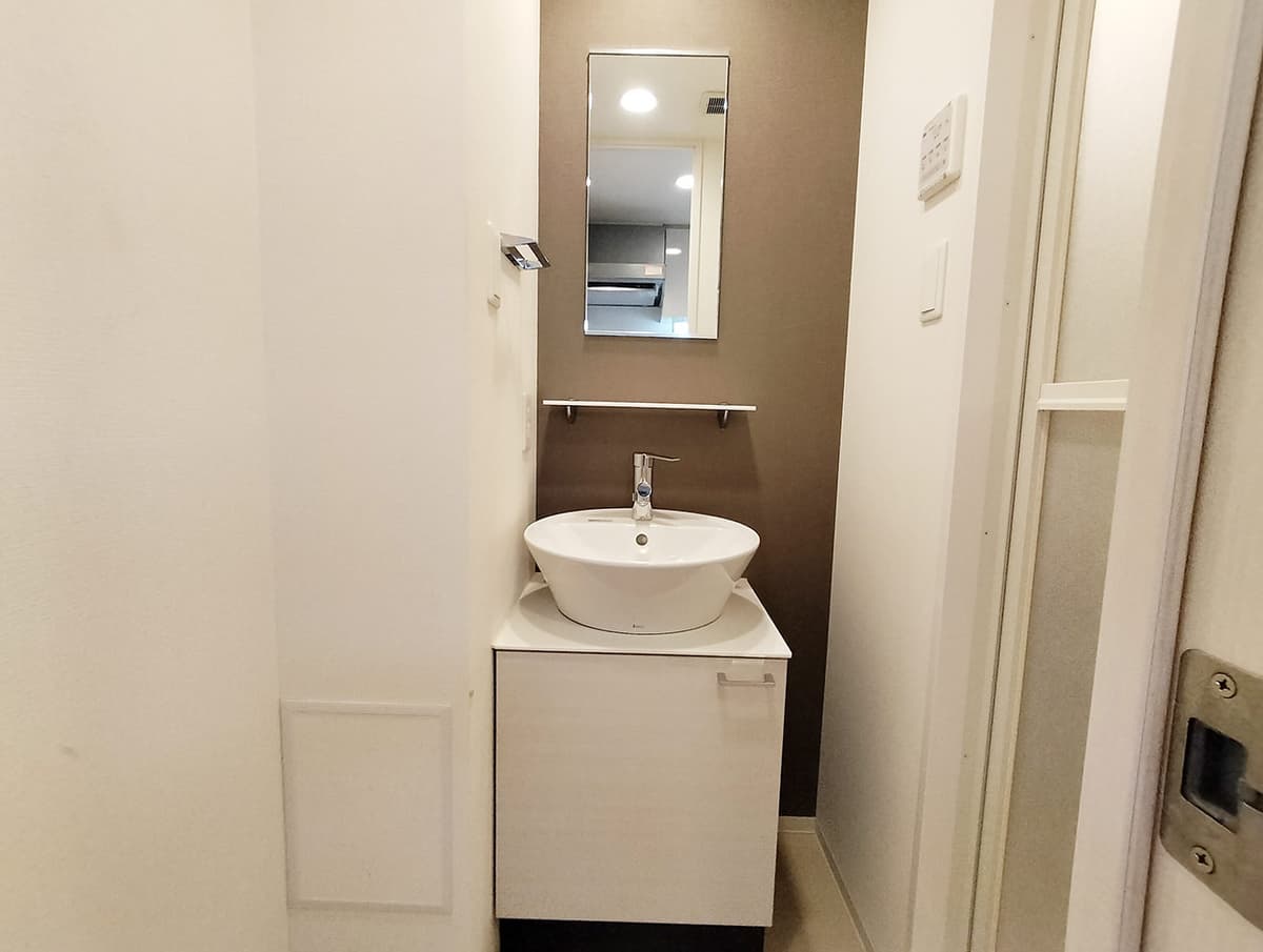 Room image 12