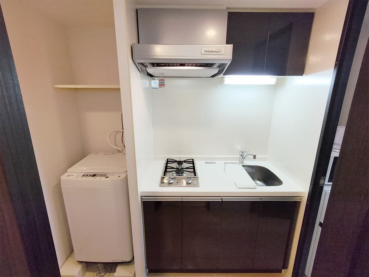Room image 8