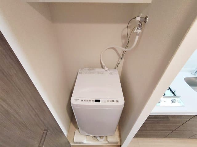 Room image 9