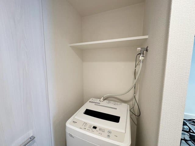 Room image 16