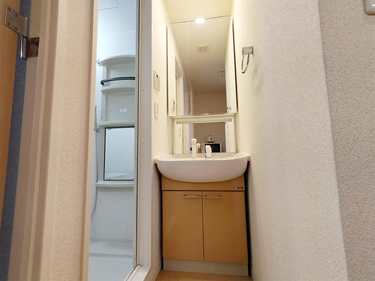 Room image 12