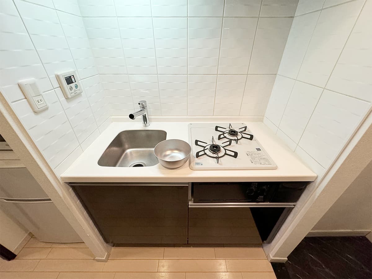 Room image 13