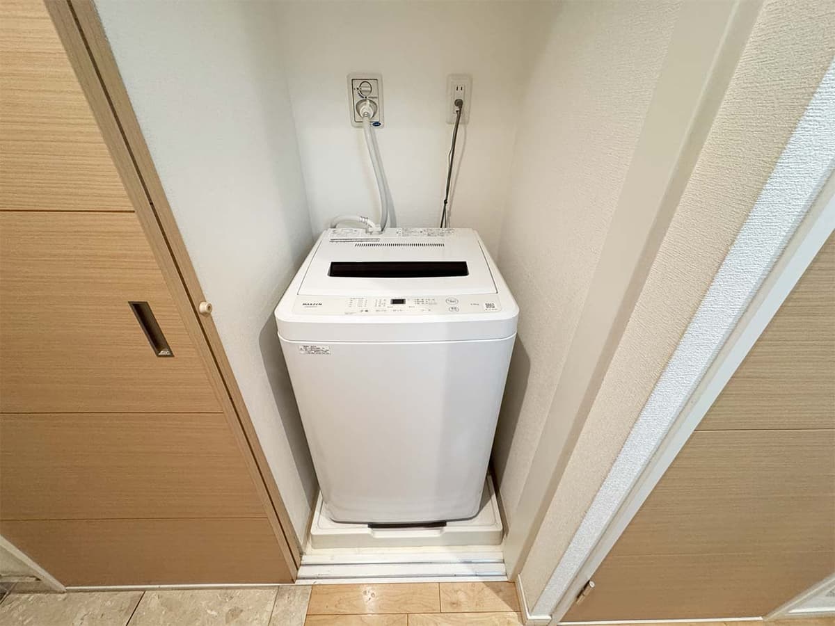 Room image 13
