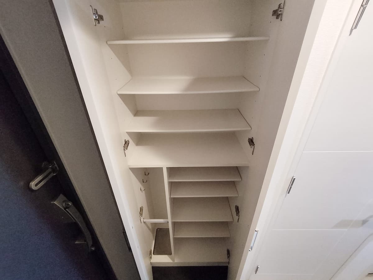 Room image 16